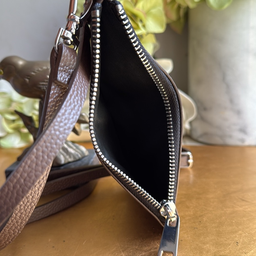 NWOT! Bandolier Crossbody Zip Pouch - Picture 7 of 11
